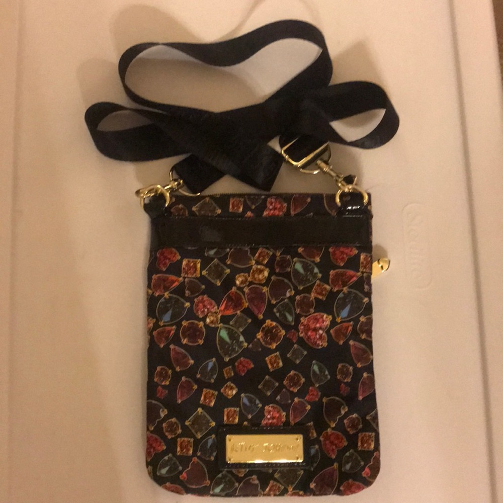 Crossbody bag